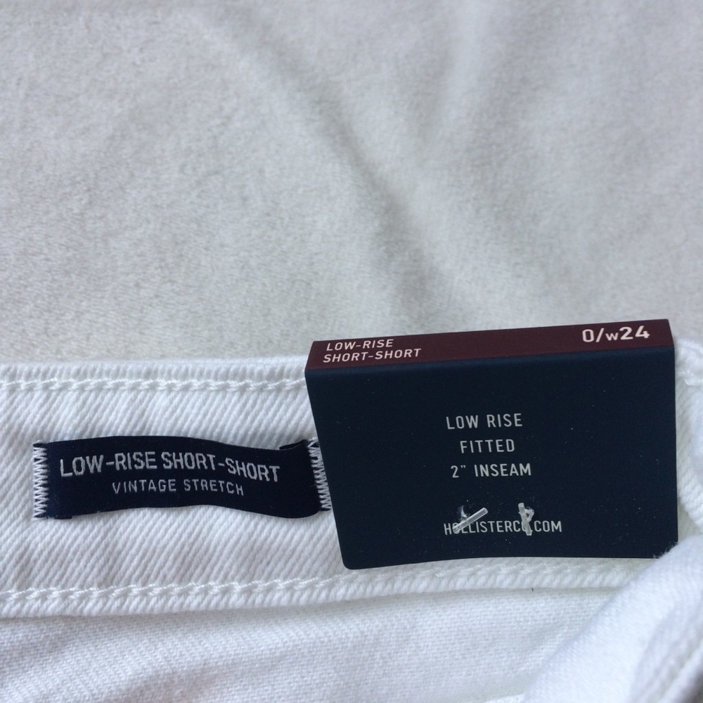 NEW Ripped Denim Shorts - Picture 3 of 3